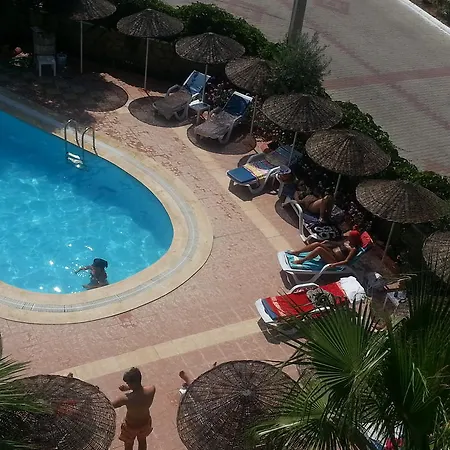 Apartmanhotel Champagne *